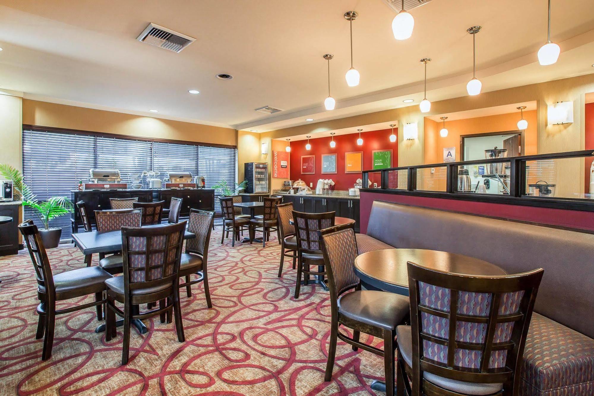 Comfort Suites Ontario Airport Convention Center Екстериор снимка