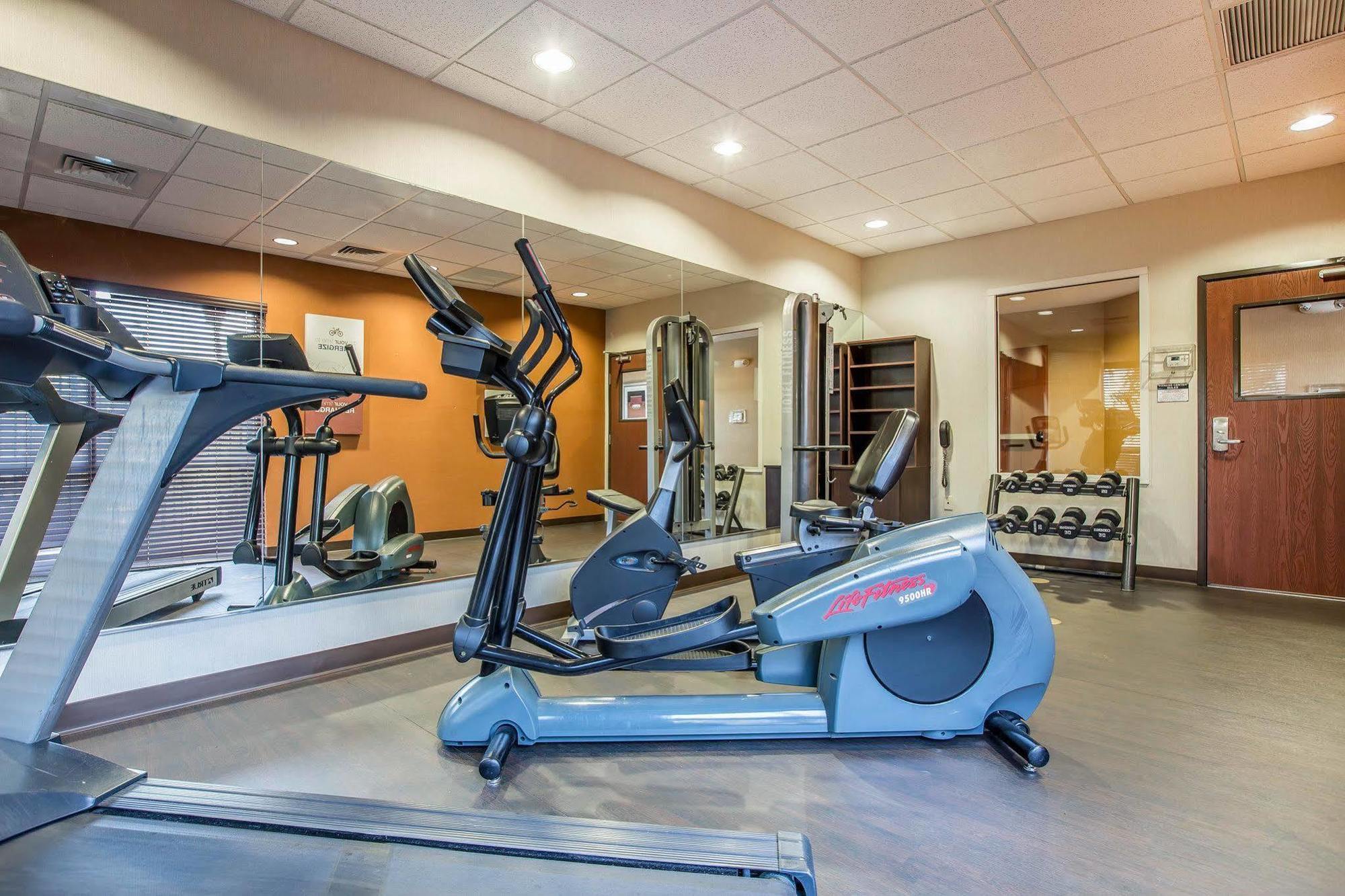 Comfort Suites Ontario Airport Convention Center Екстериор снимка
