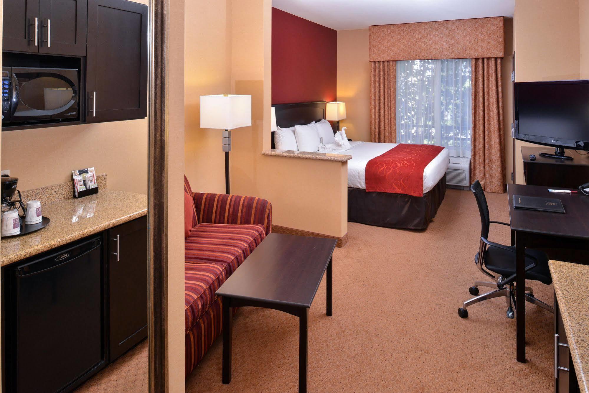 Comfort Suites Ontario Airport Convention Center Екстериор снимка